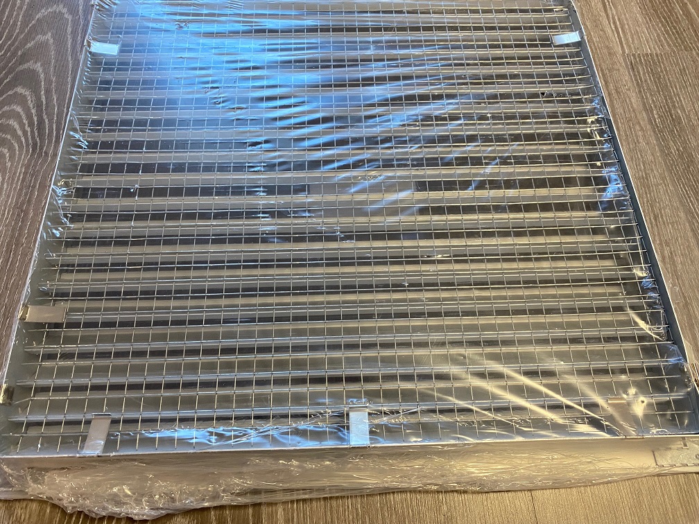 BLR-A60-500-x-500mm-Vetracia-mriezka-z-hlinikoveho-plechu-natur-3