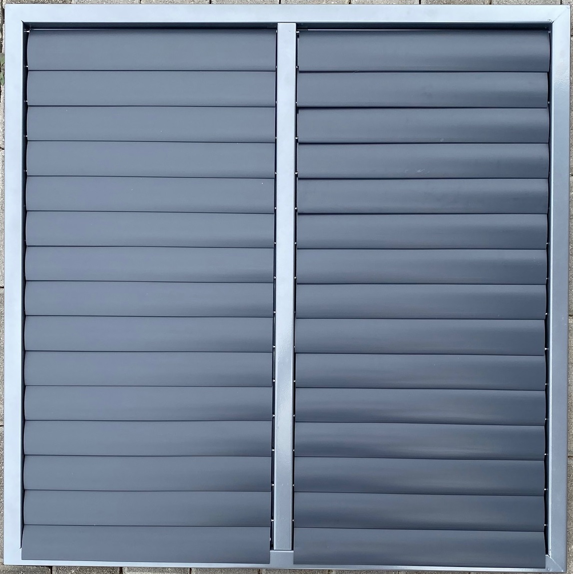 GS 800x800 Gravitačná mriežka rám kovový lamely plastové uchytenie lamiel kovovou tyčou GS 800x800 Gravitačná mriežka rám kovový lamely plastové uchytenie lamiel kovovou tyčou