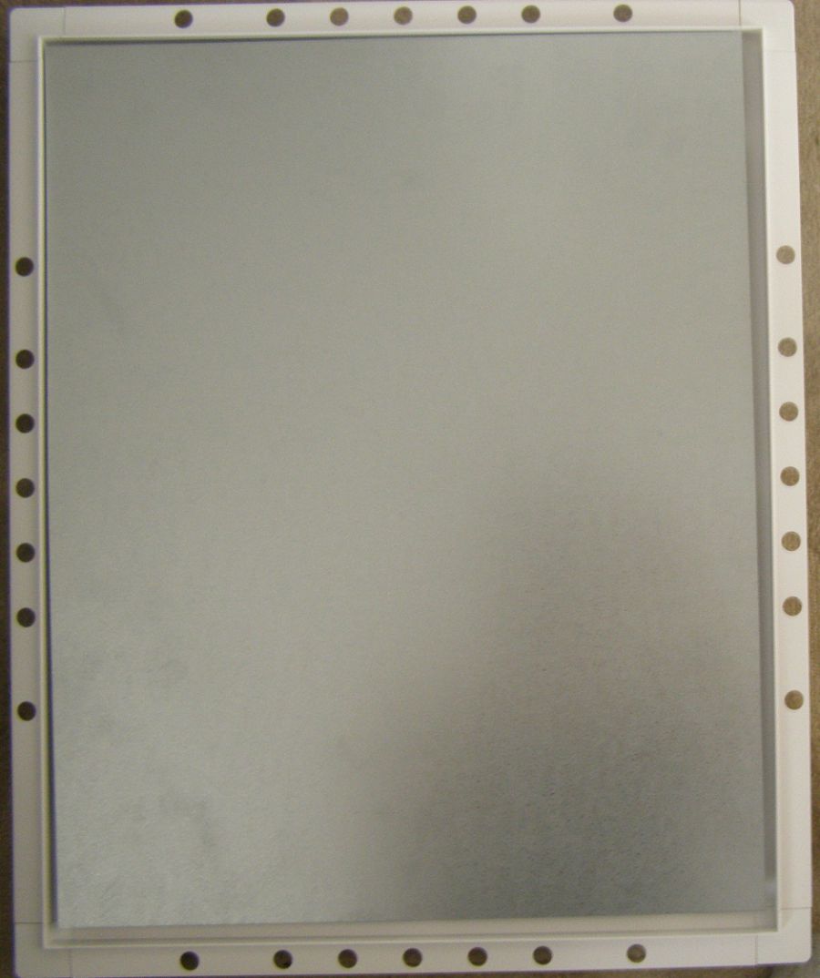 MD-300×600-Revizne-dvierka-pod-obklad-1