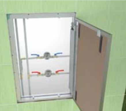 Revízne dvierka do stupačky obložiteľné